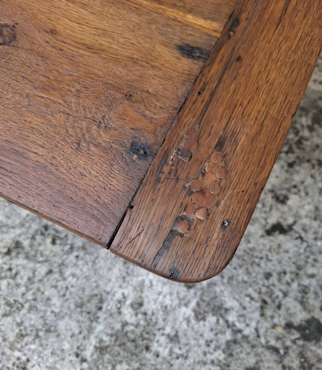 Table de ferme en chêne massif