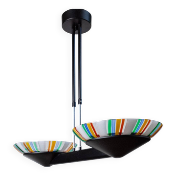 XXL Lustre en verre de Murano vintage avec des abat-jours rayés multicolores sur un cadre en métal noir – Style Memphis italien des années 1980