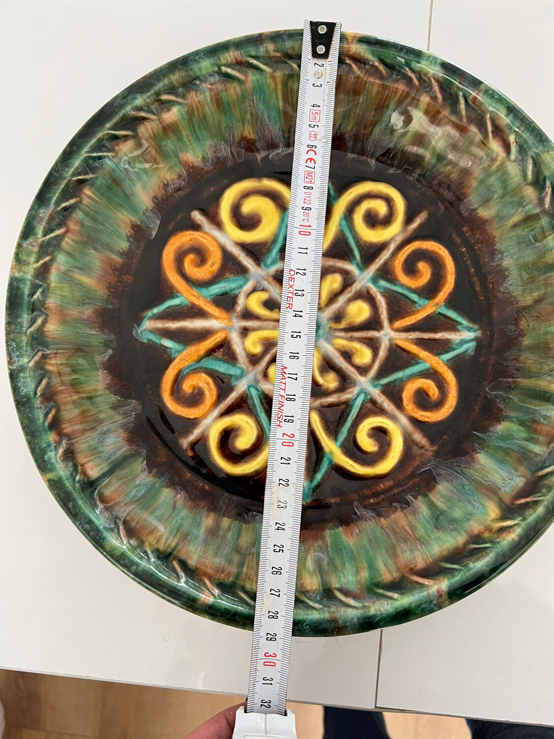 Ceramic dish rene Quillivic Quimper