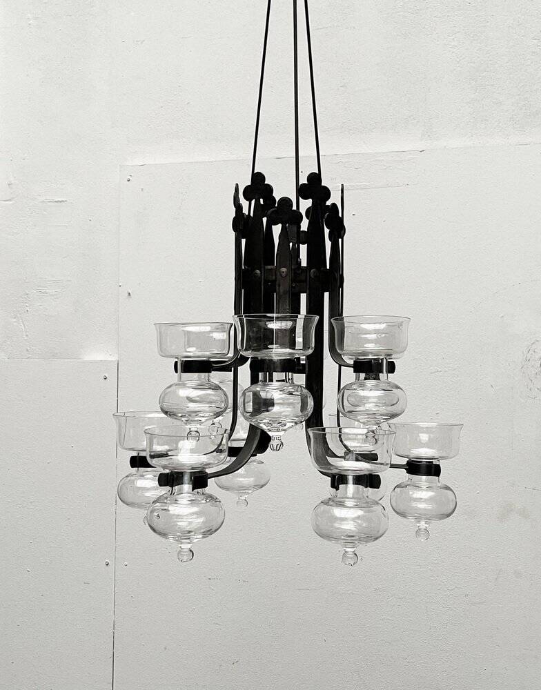 Lustre suédois mi-siècle en fer forgé et verre par Bertil Vallien et Axel Strömberg pour Kosta Boda et Bolin Smide, années 1960