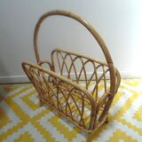 Magazine rack in rattan