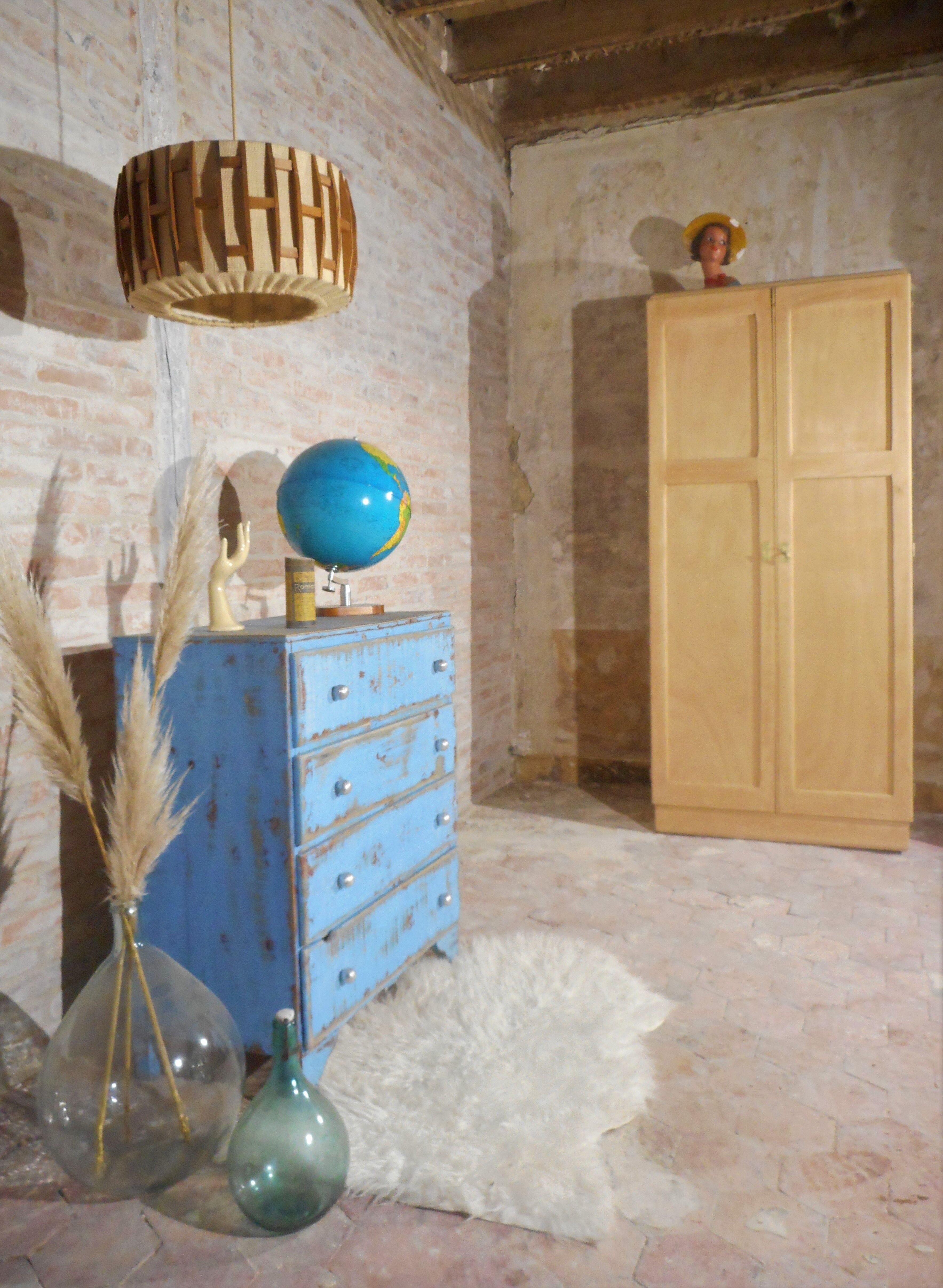 Dresser