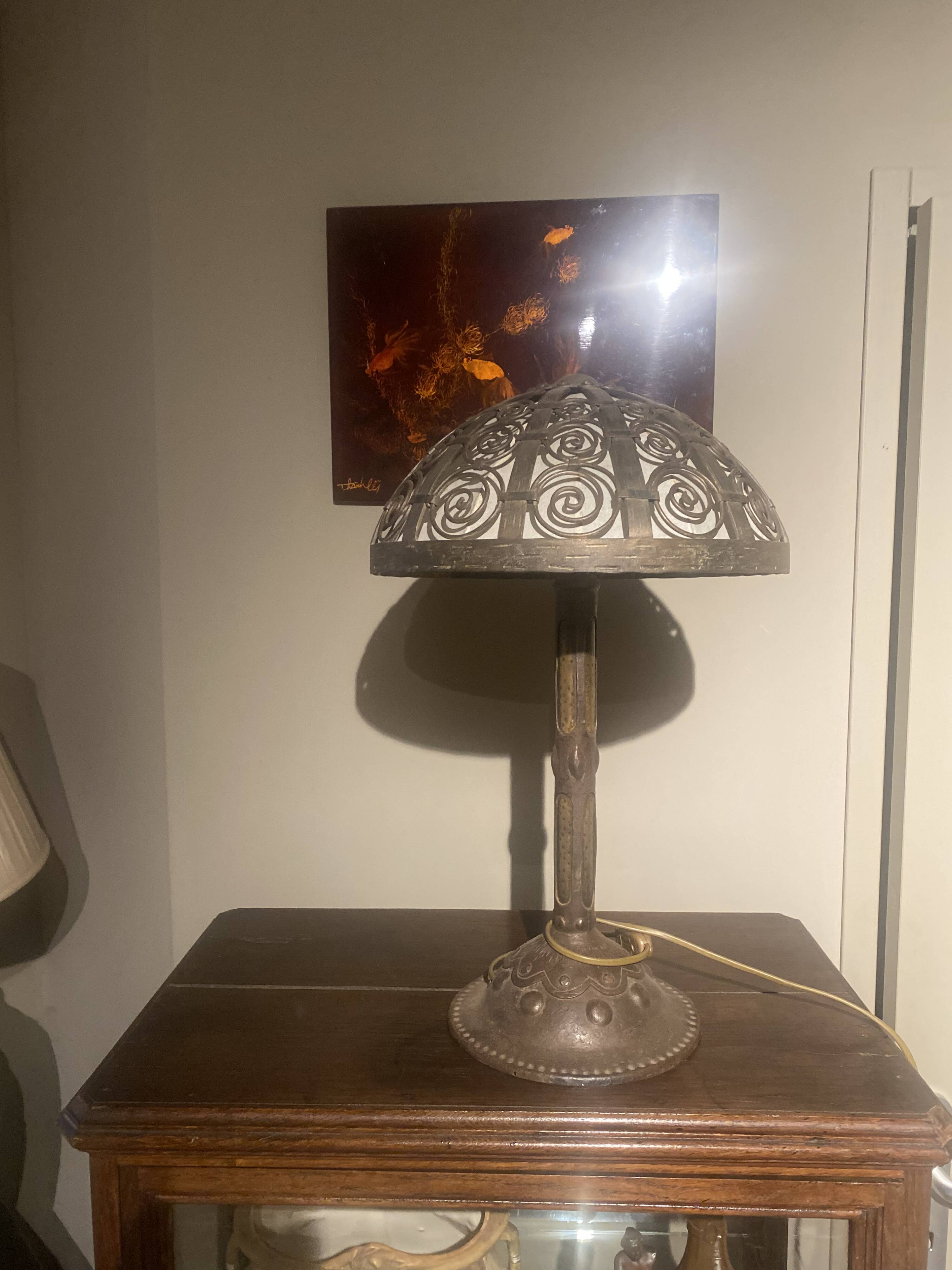 Art & Craft metal lamp