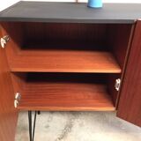 Scandinavian minimalist 4-door string 1960