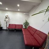 Ensemble de 5 Chauffeuses Modulables Poltrona Frau en Cuir Rouge