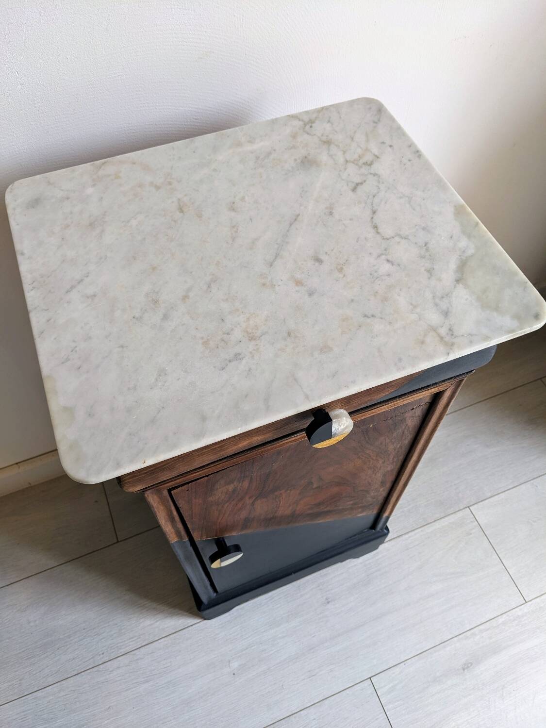 Table de chevet style Louis Philippe