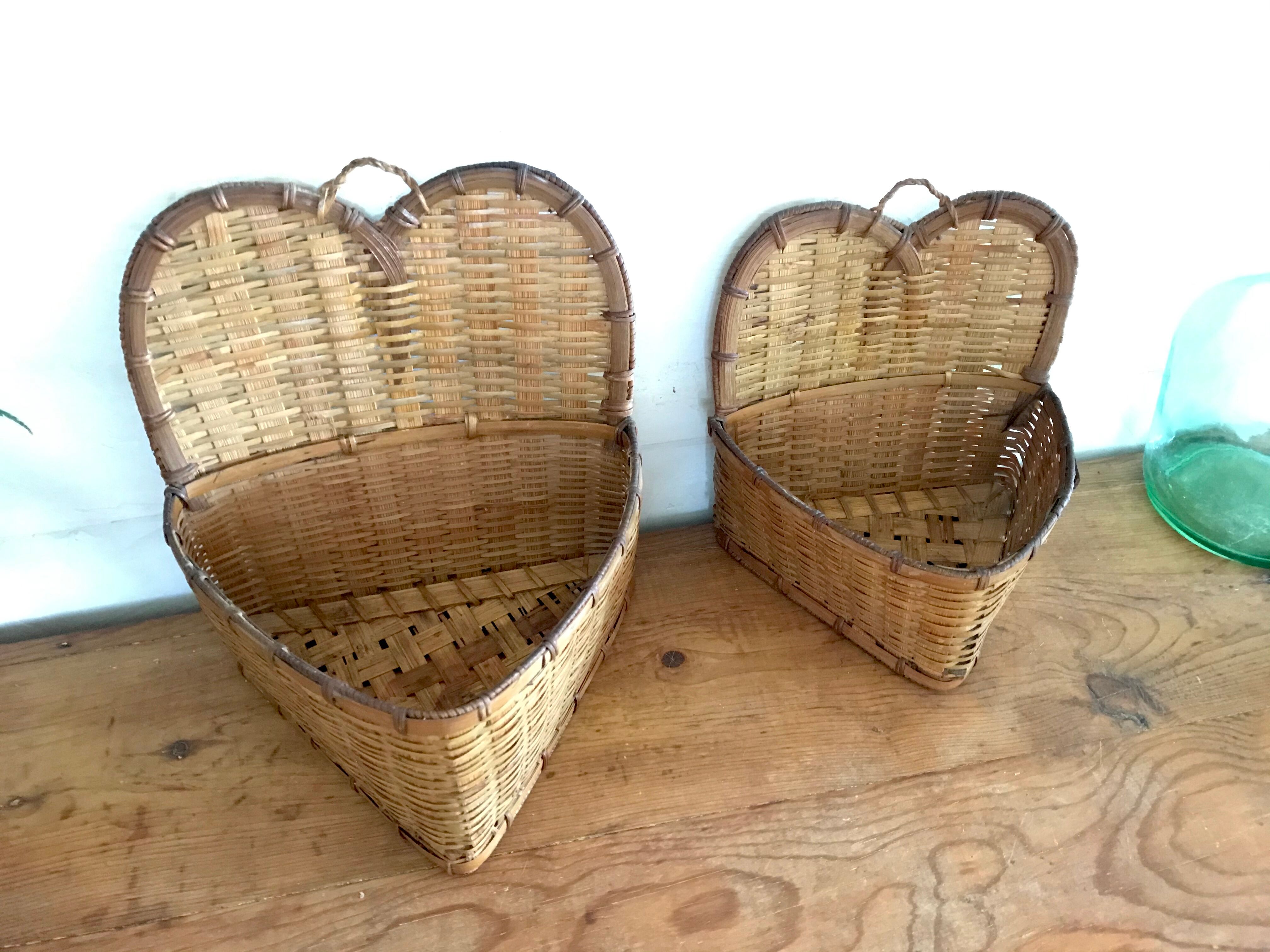 Vintage rattan baskets to hang