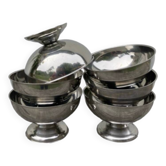 6 1970 stainless steel cups