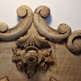 Old wall shelf carved in walnut