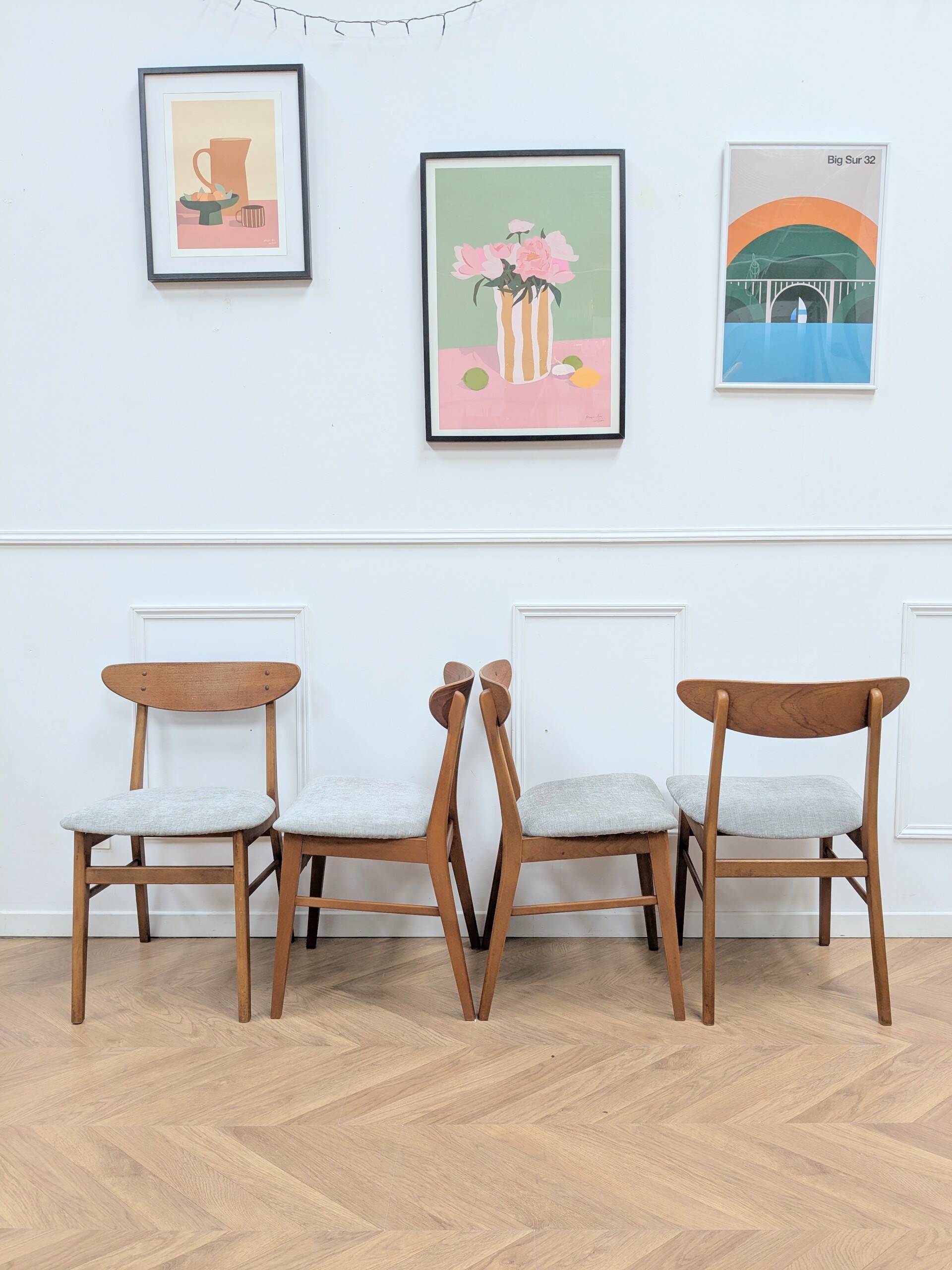 Set of 4 vintage chairs