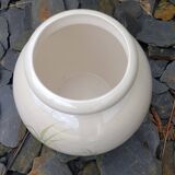 Pearly ball vase