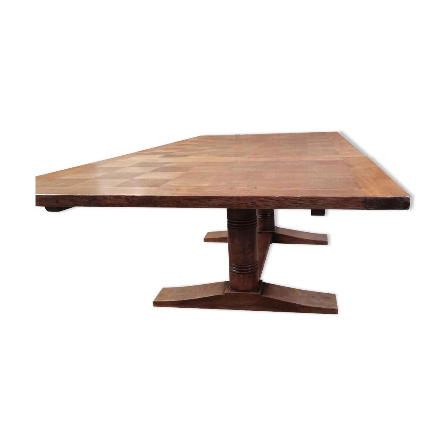 Old table in chene with extension cords