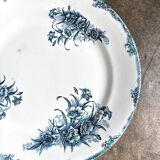 Léon Graves round dish in blue ironstone, "Oeillets" service