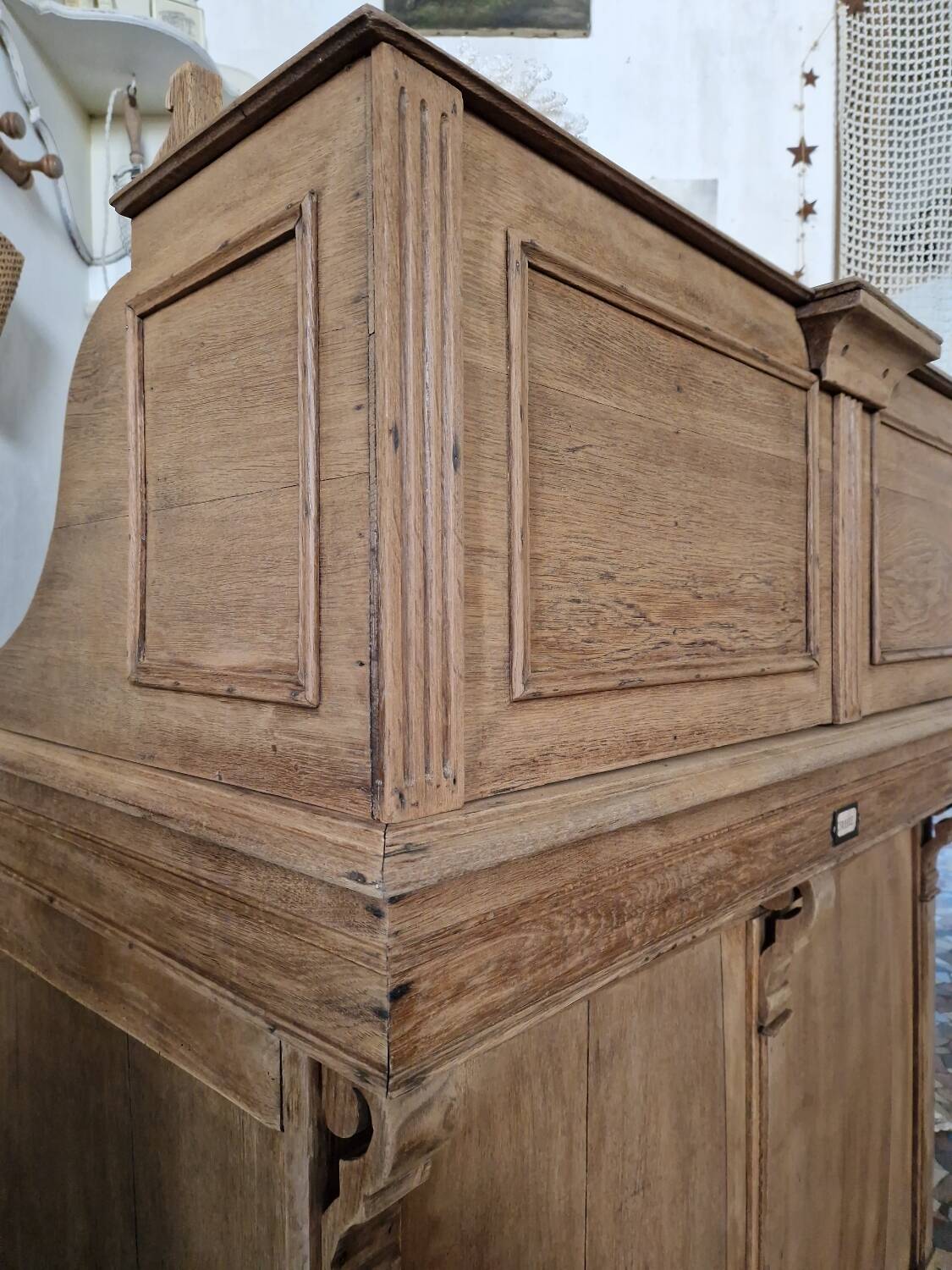 Old cash counter