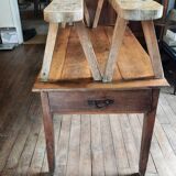 Table de ferme et bancs
