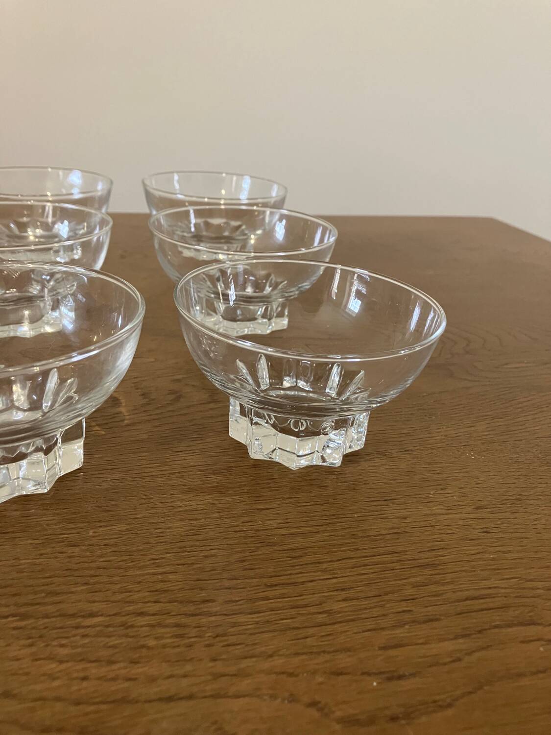 12 champagne glasses