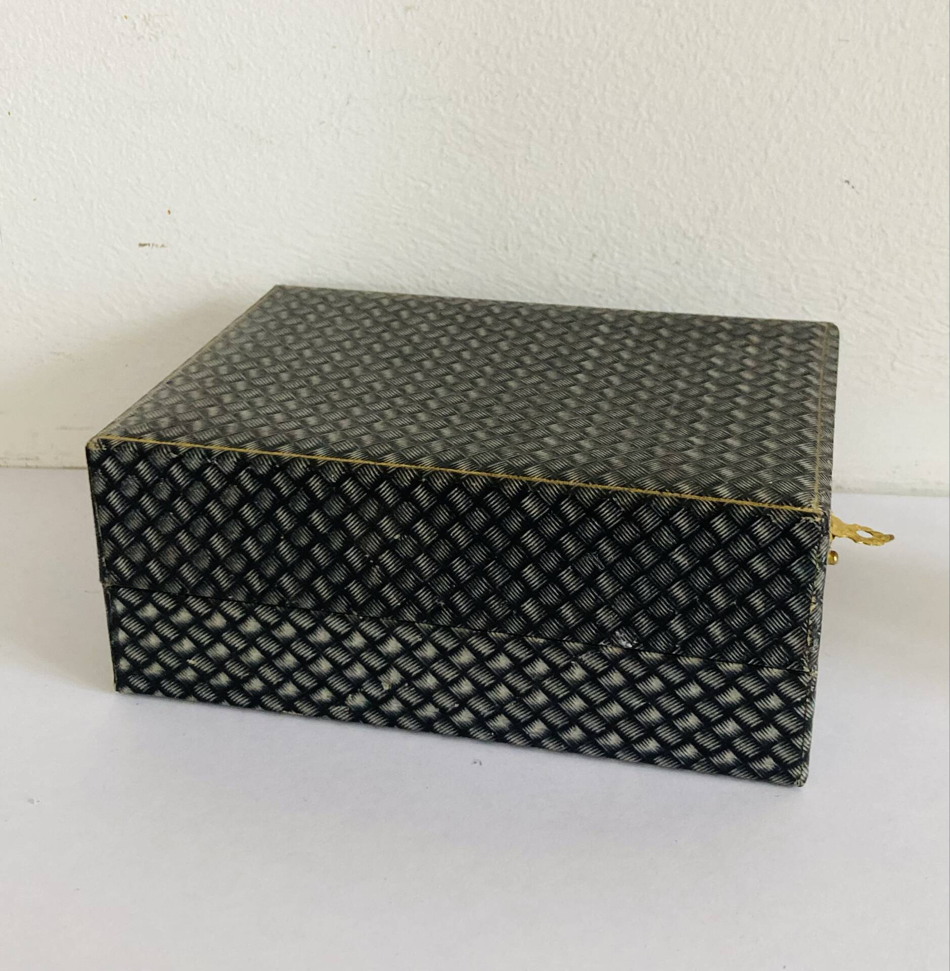 Art Nouveau silver-plated napkin holder with hallmark + case