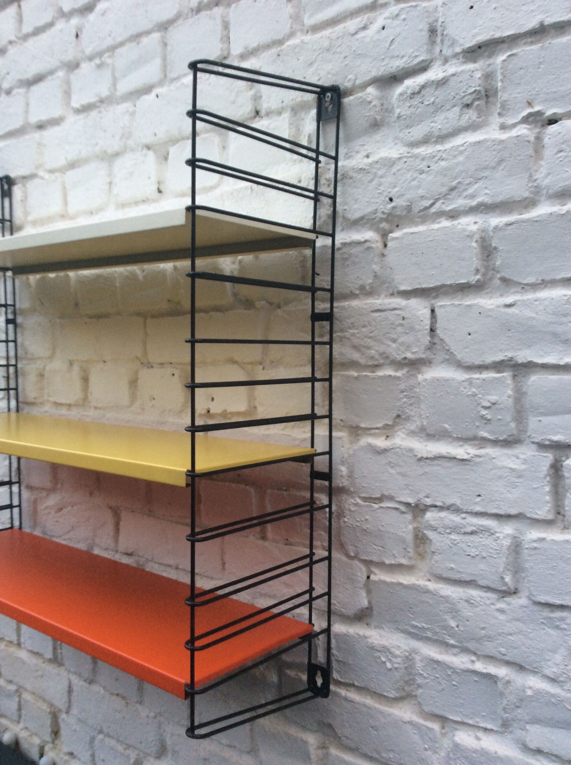 Tomado shelf of the 50s