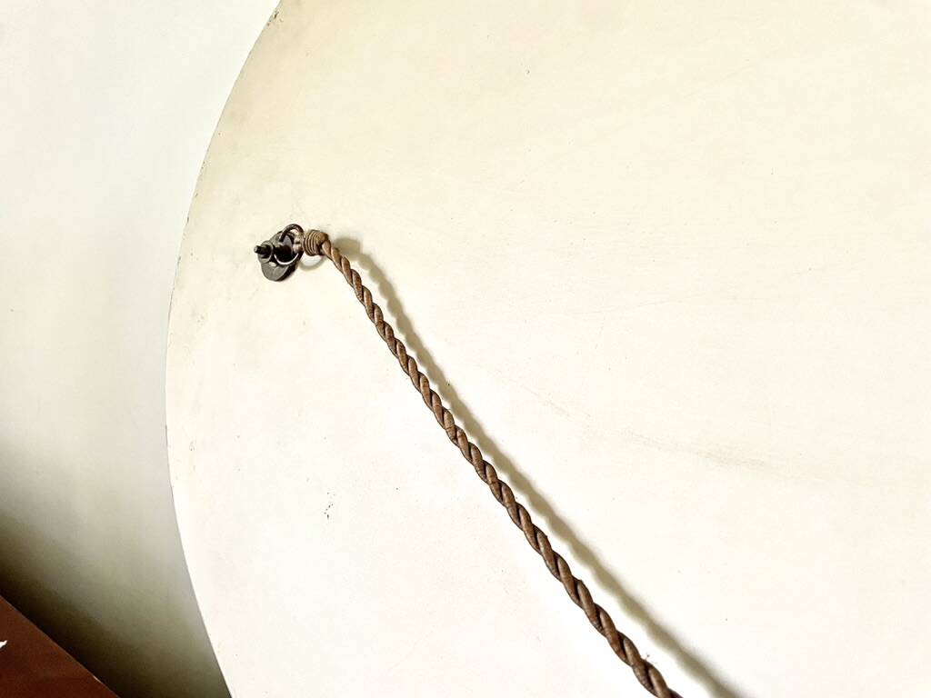 Large bevelled oval mirror 90x60 cm