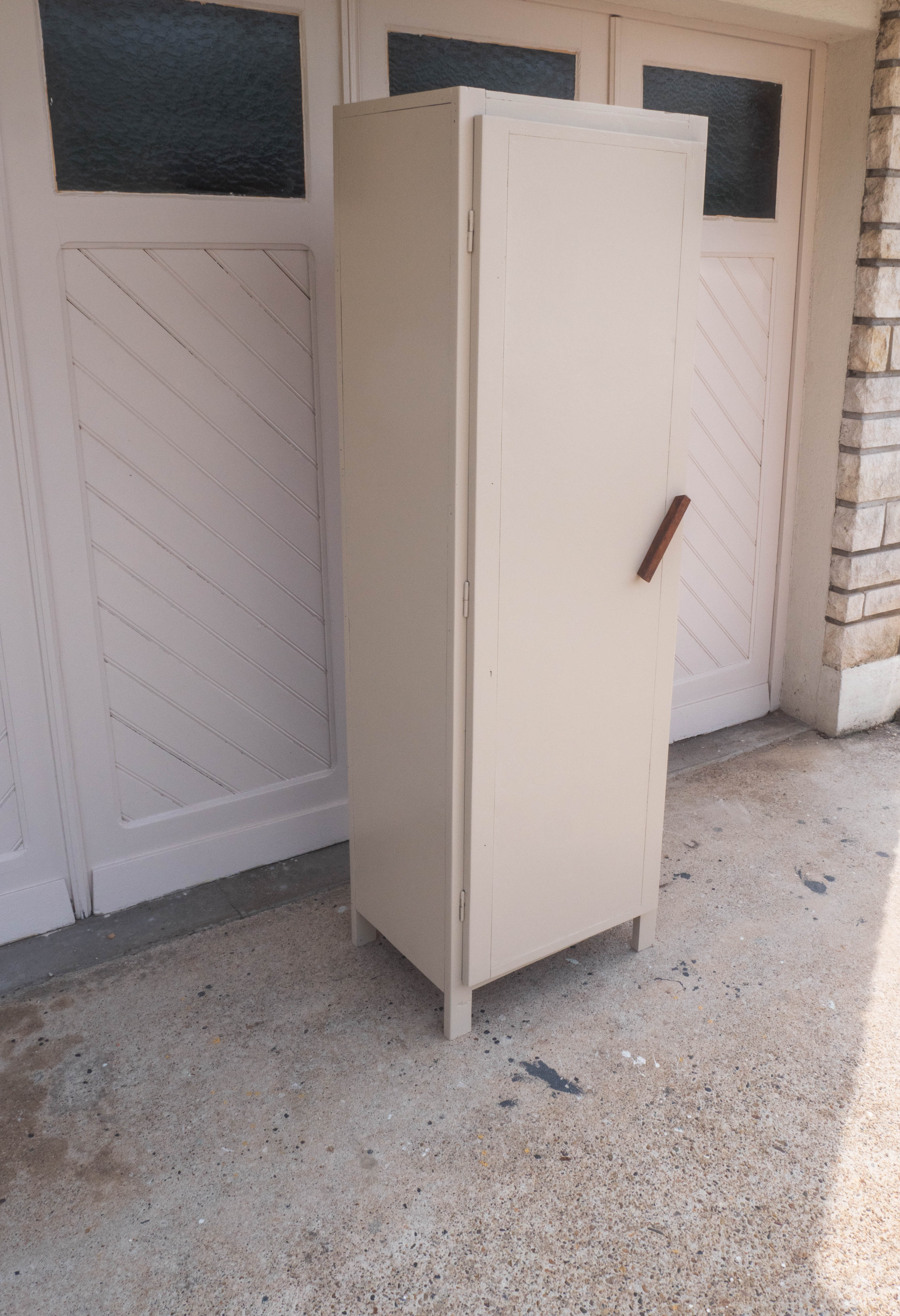 Armoire parisienne