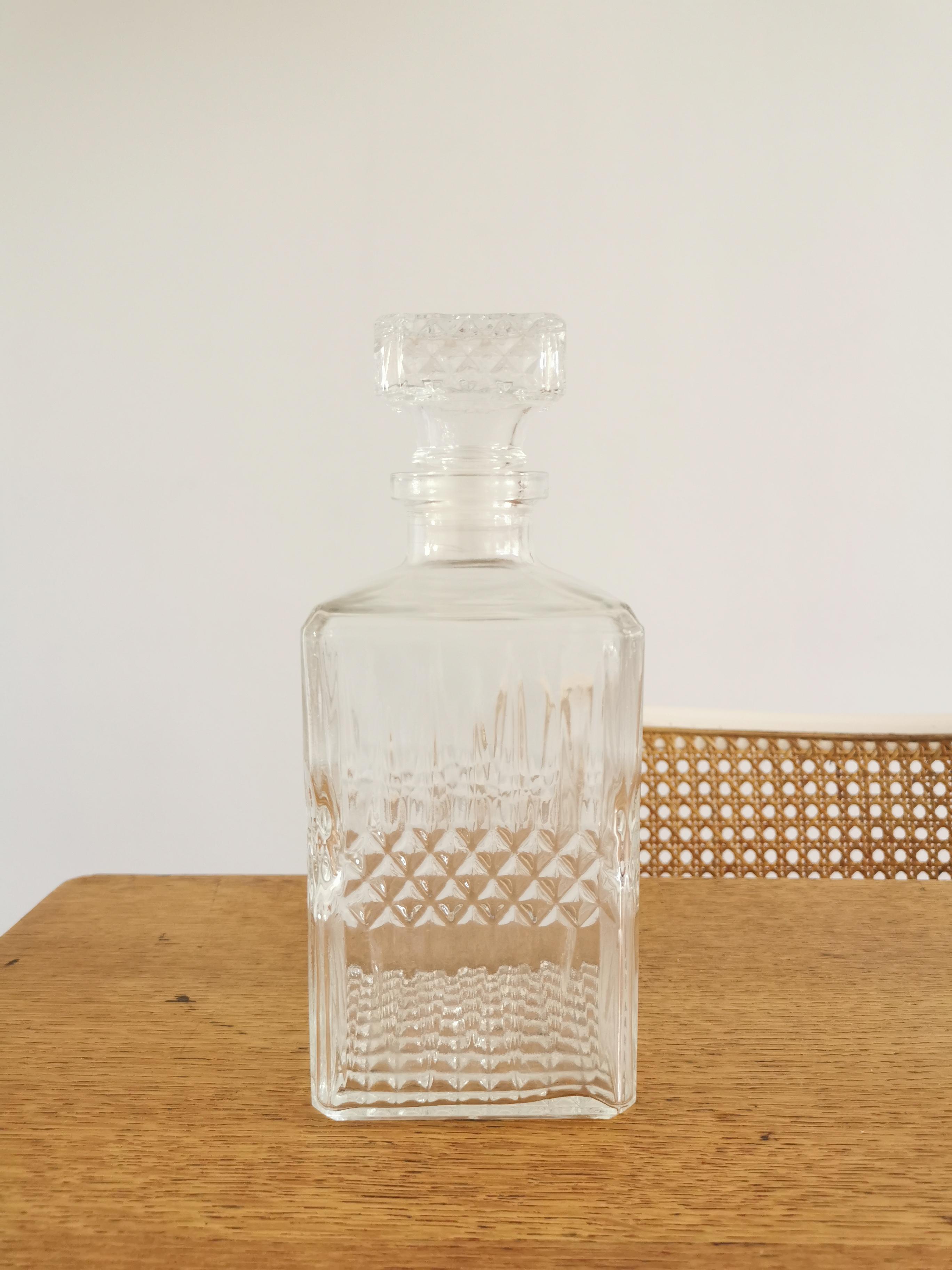Whisky decanter