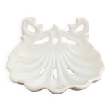 Enamelled cast iron soap dish