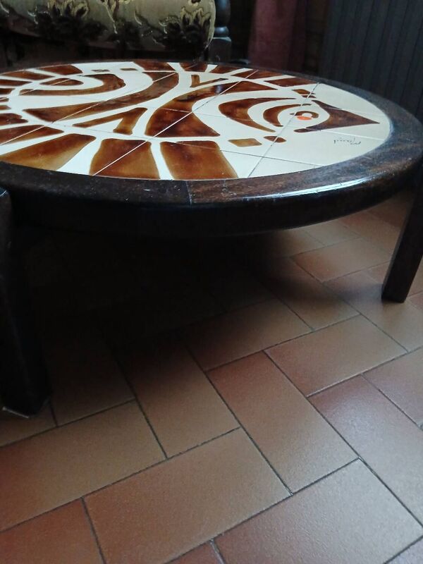 Table basse signée MAUD