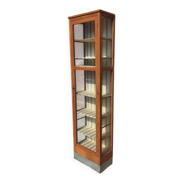 Display cabinet (Height 2.10m)
