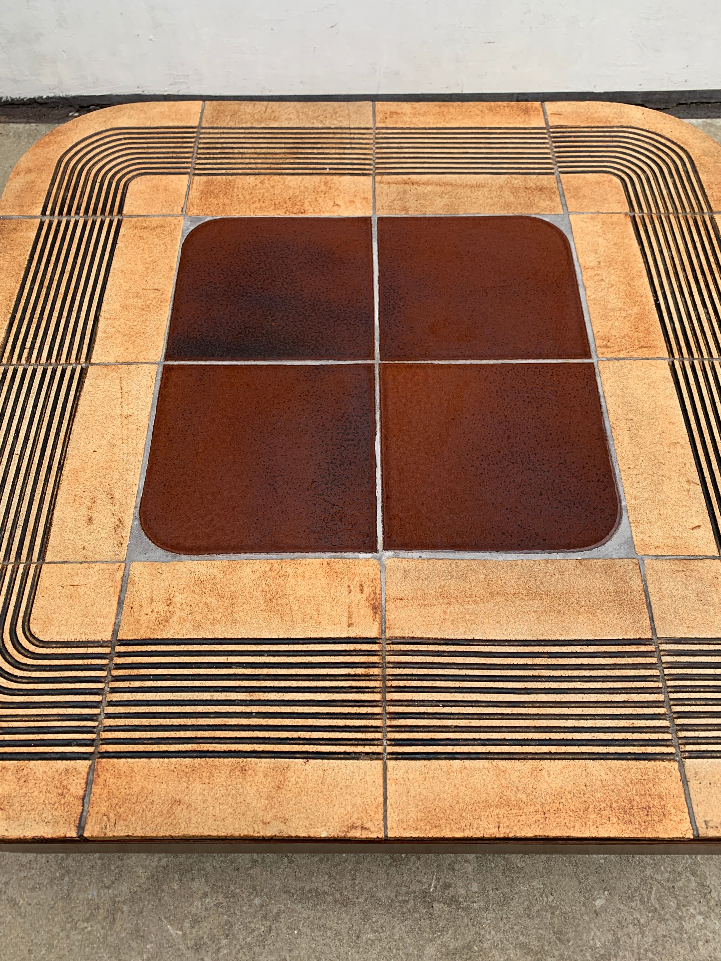 Ceramic coffee table signed Roger Capron and wood, Mambo model of the 1970s