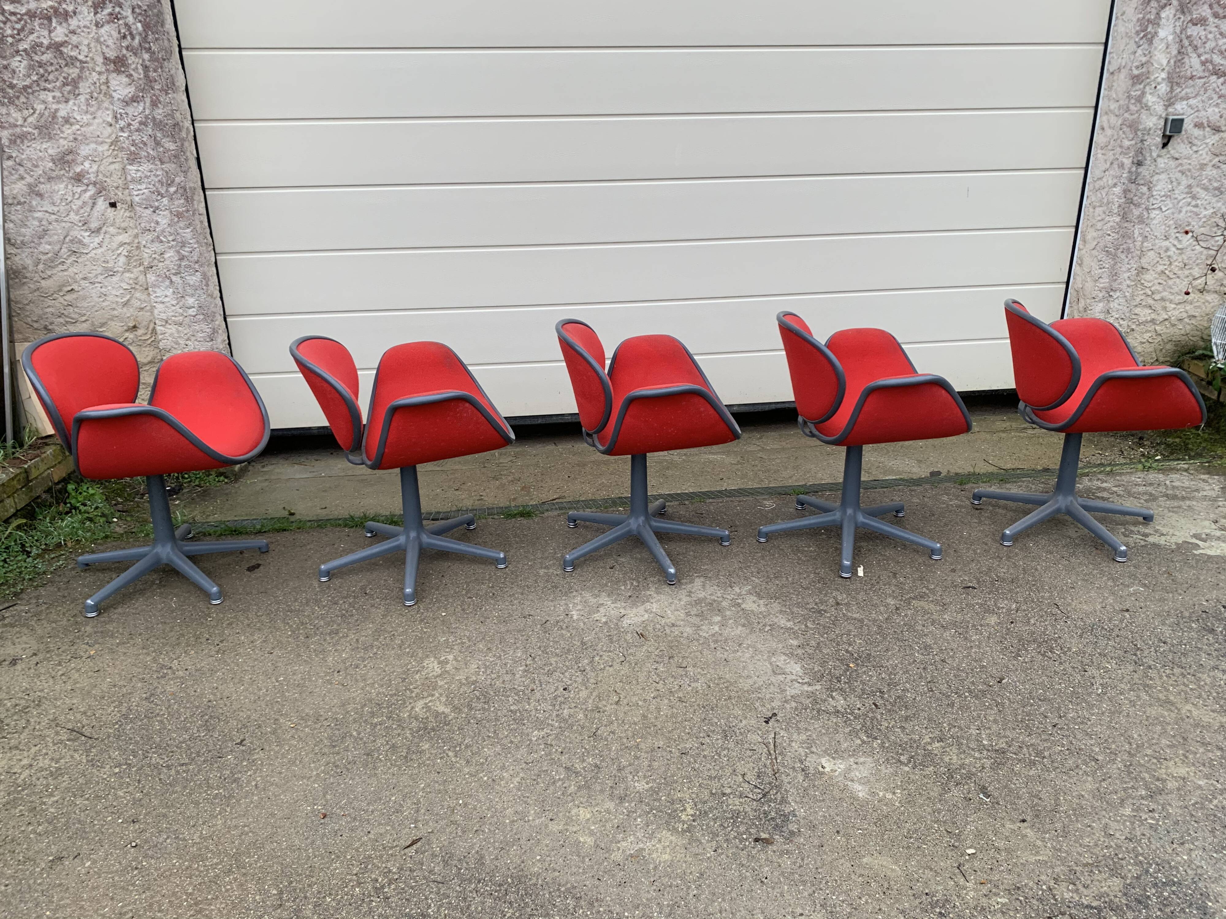 Lot of 5 Tulip Chairs by Pierre Paulin for Artifort