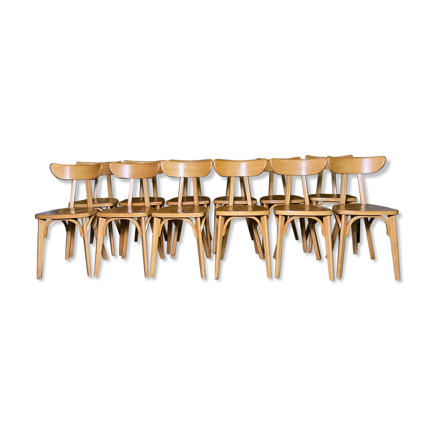 Suite de 12 chaises de bistrot modèle « Banane » Luterma