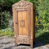 Small piece of furniture with 1 door, old oak jam cupboard