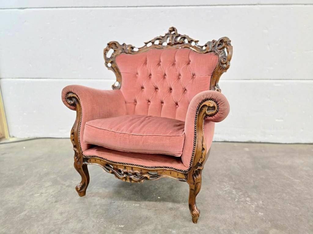 Vintage baroque armchair / single seater armchair / retro chair
