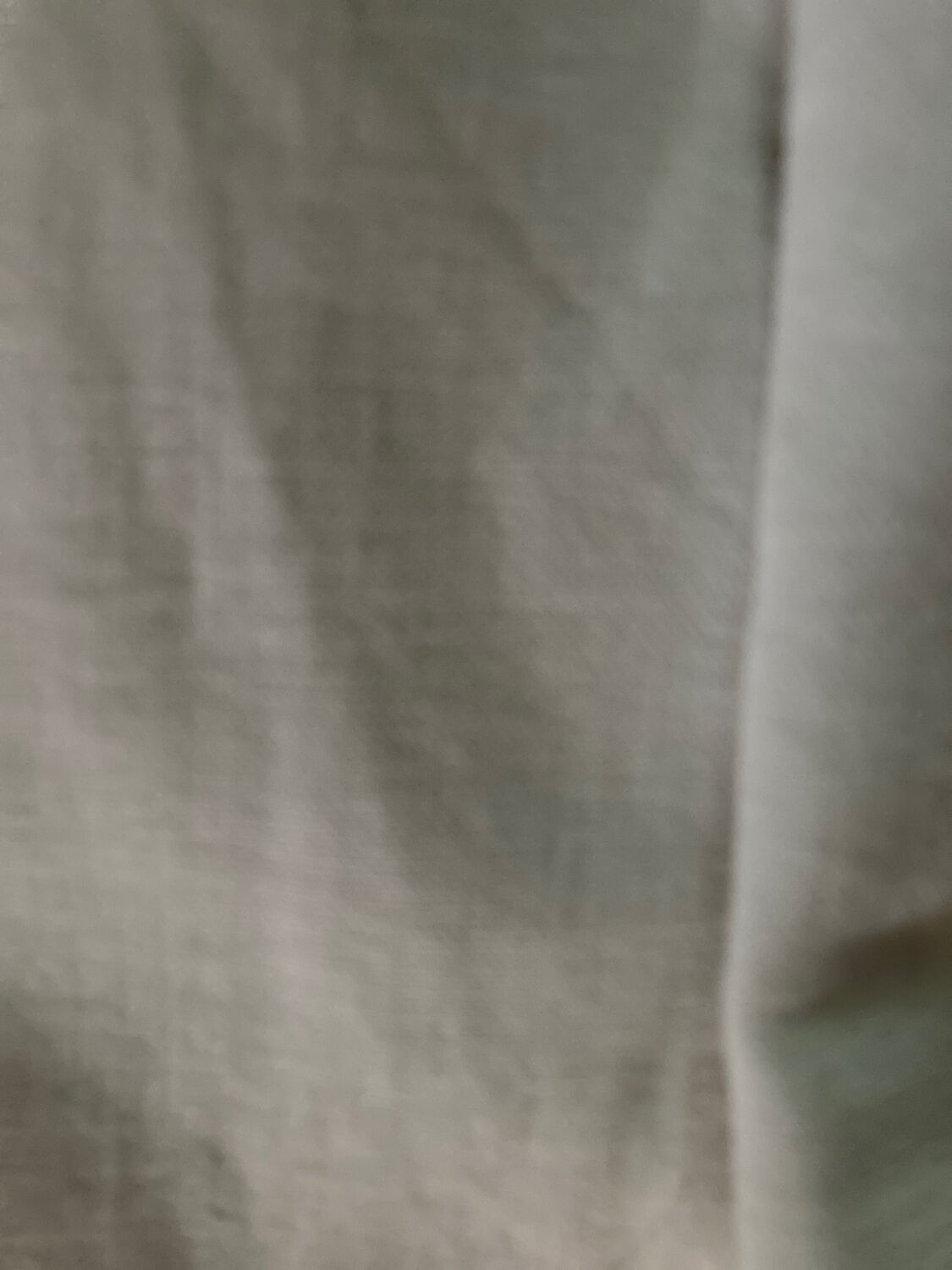 Linen sheet and white cotton