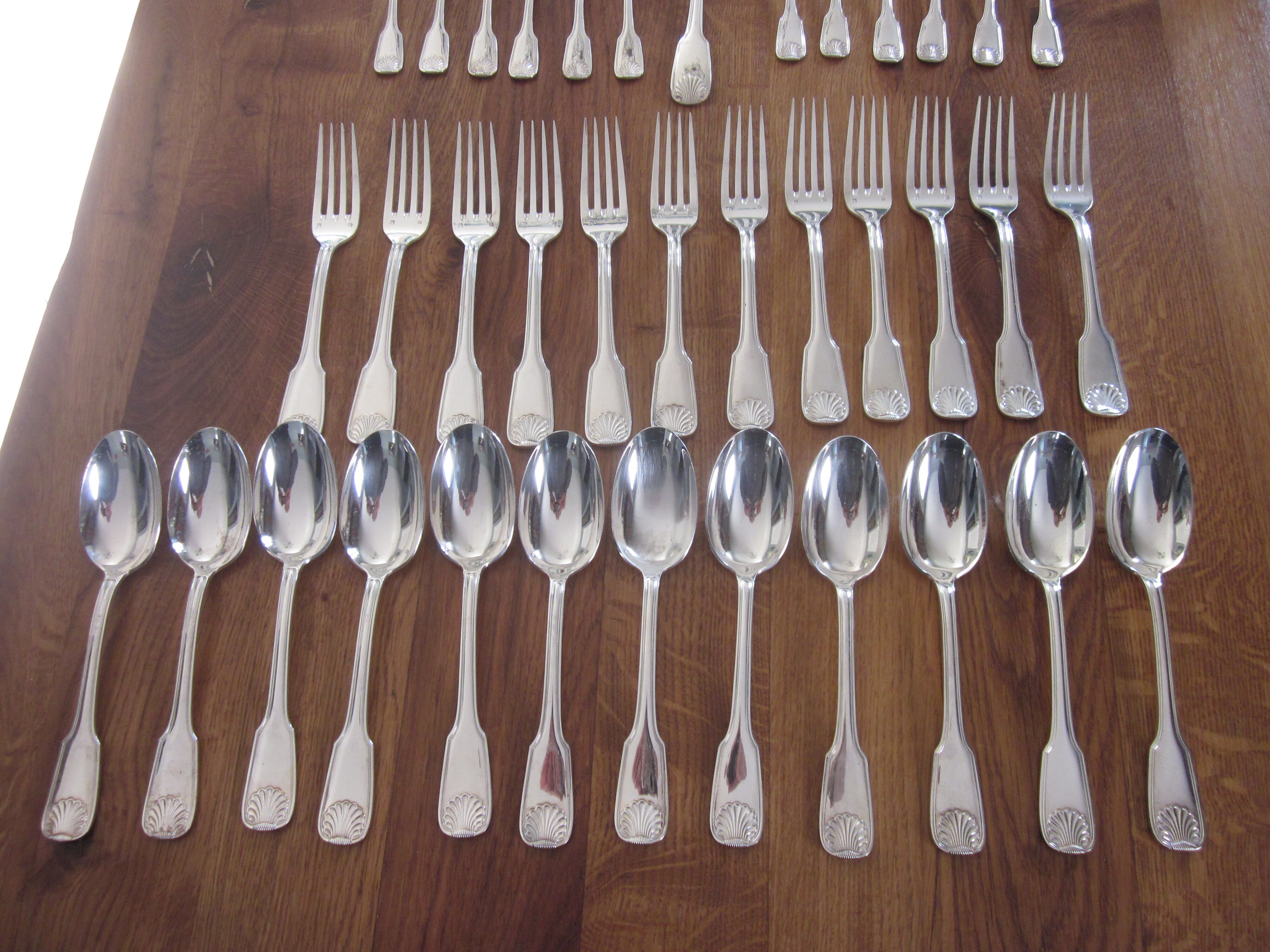 Silver metal menagere 50 pieces