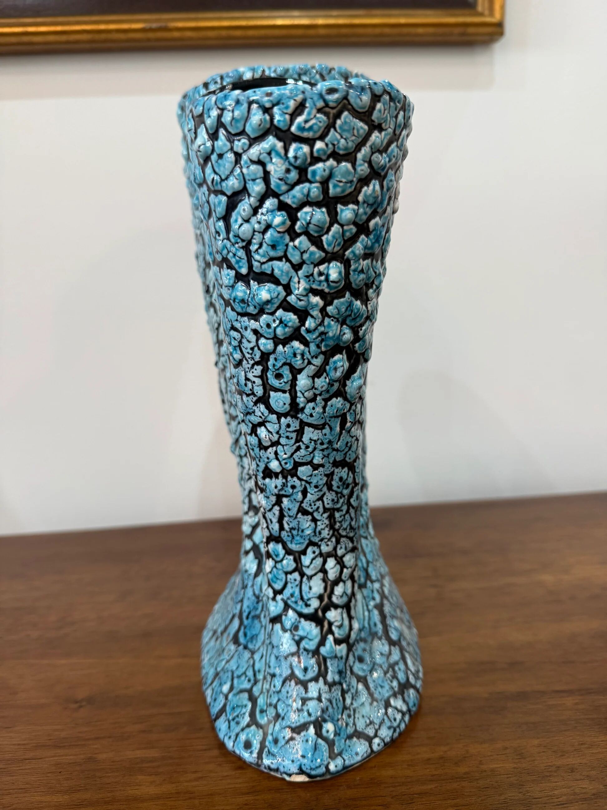 Large sculptural ceramic vase with textured turquoise blue and black glaze – Double horn – H. 31 cm