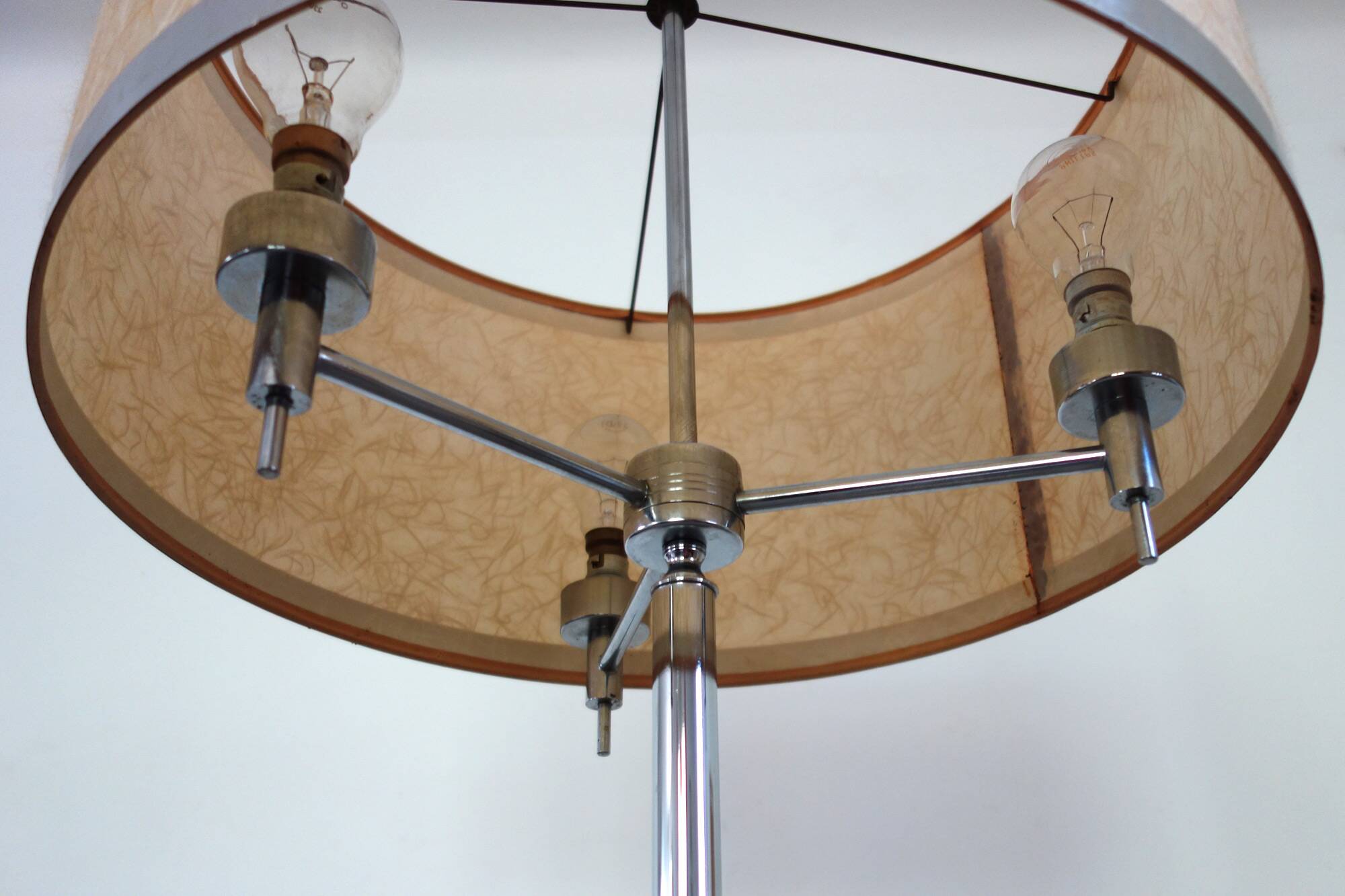 Space age floor lamp with 3 lights from the 70s by DLG Scolari.