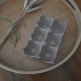 Egg holder