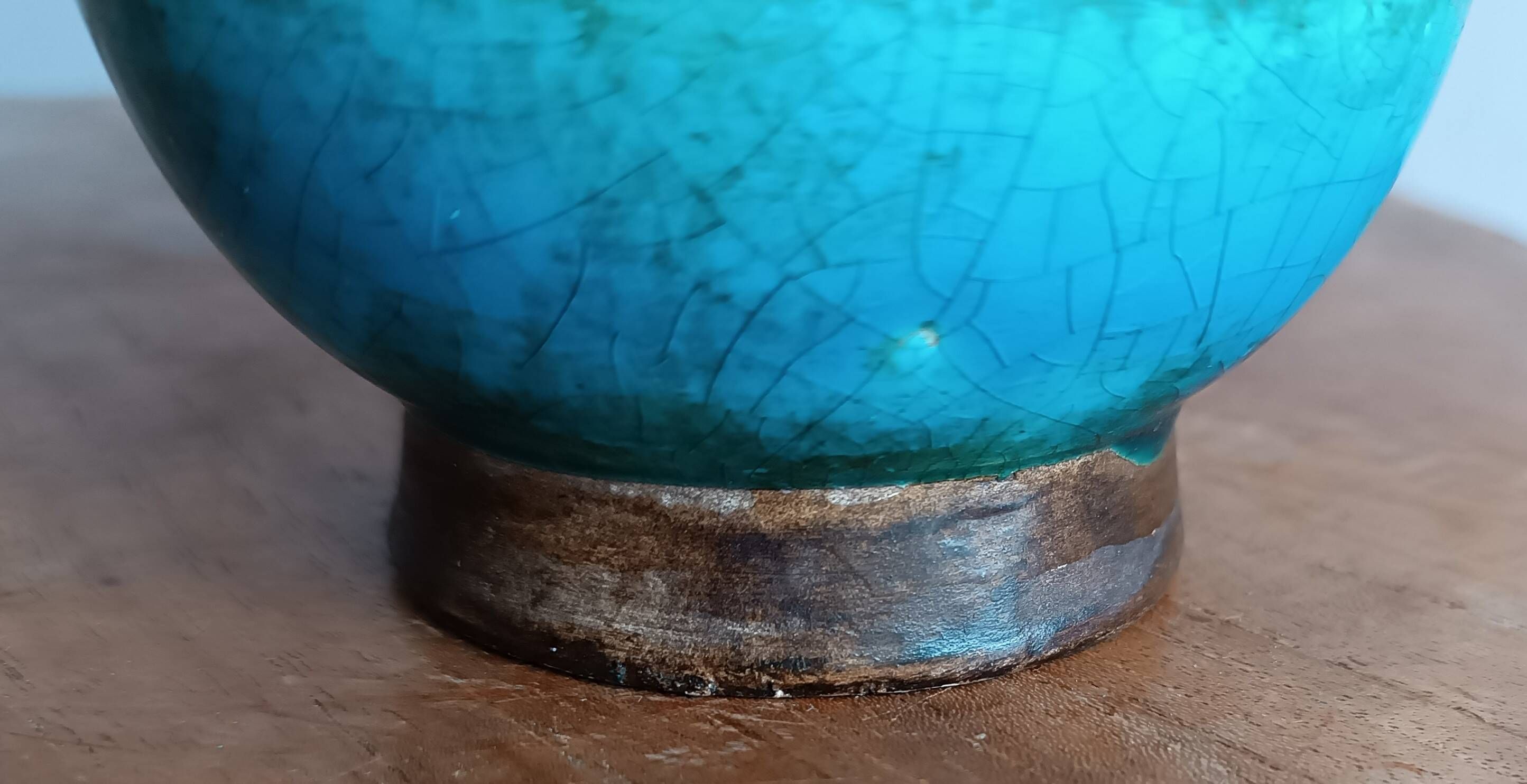 Ugo zaccagnini turquoise ceramic vase with dragon decoration