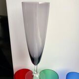 Set of 4 champagne flutes in colored glass 70s