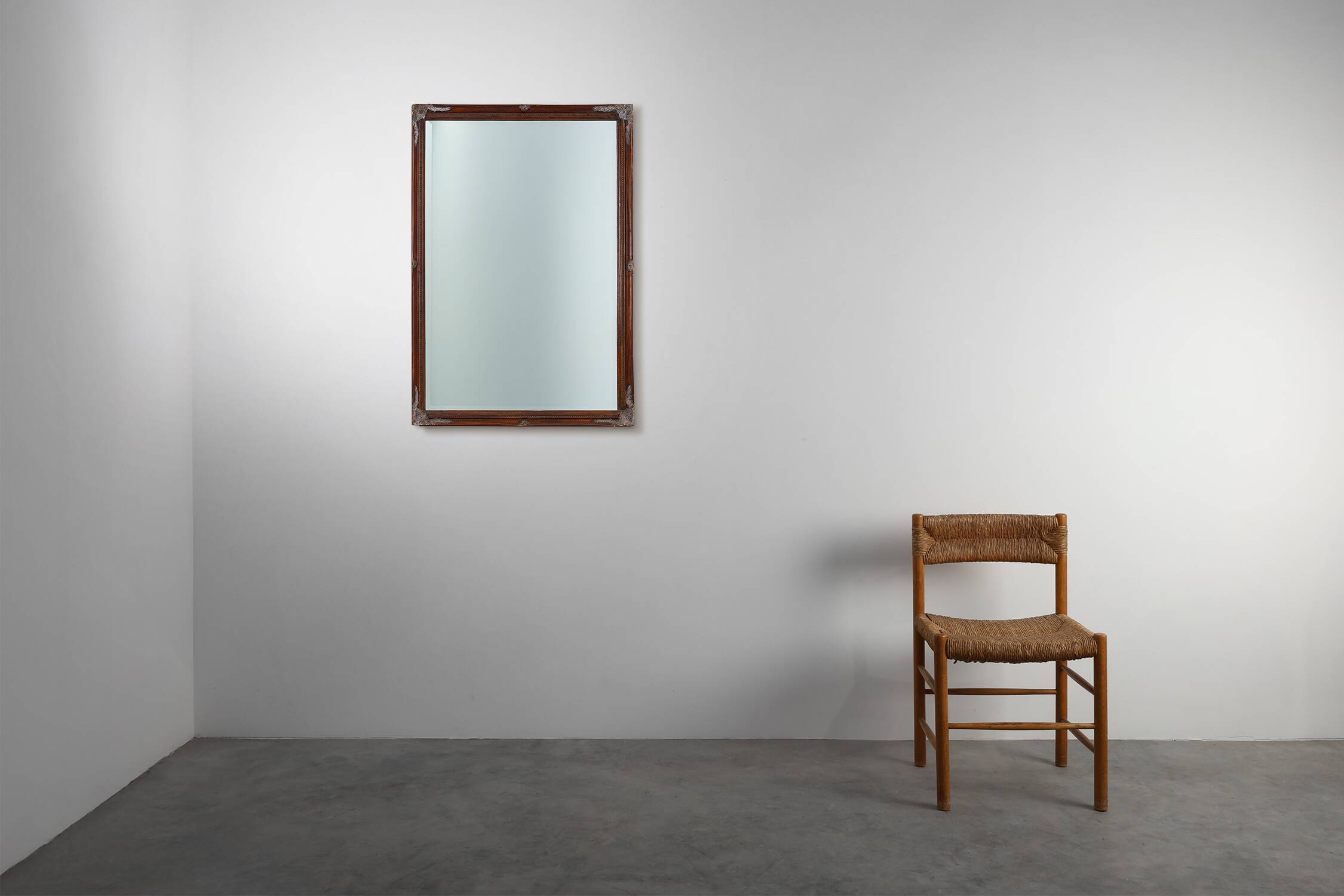 Miroir ancien à facettes en bois sculpté, France, années 1850