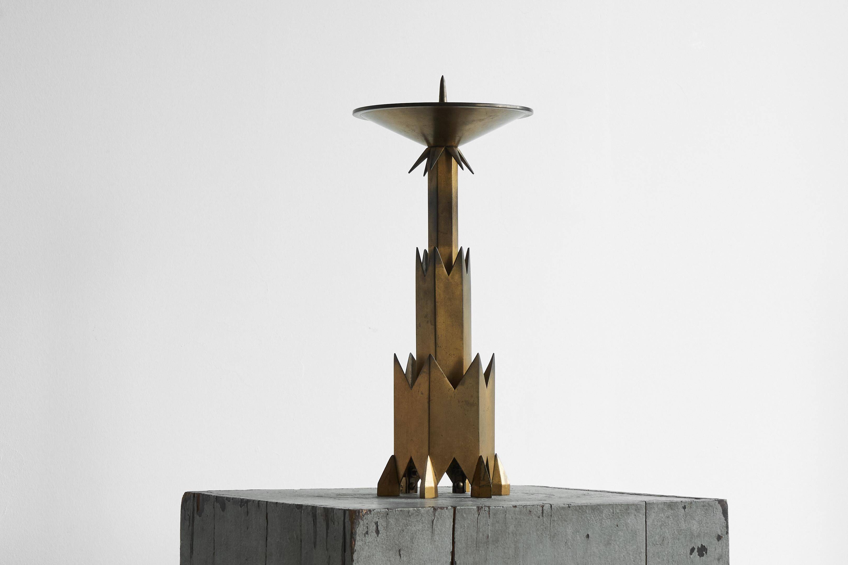 Large Art Deco chandelier in patinated brass