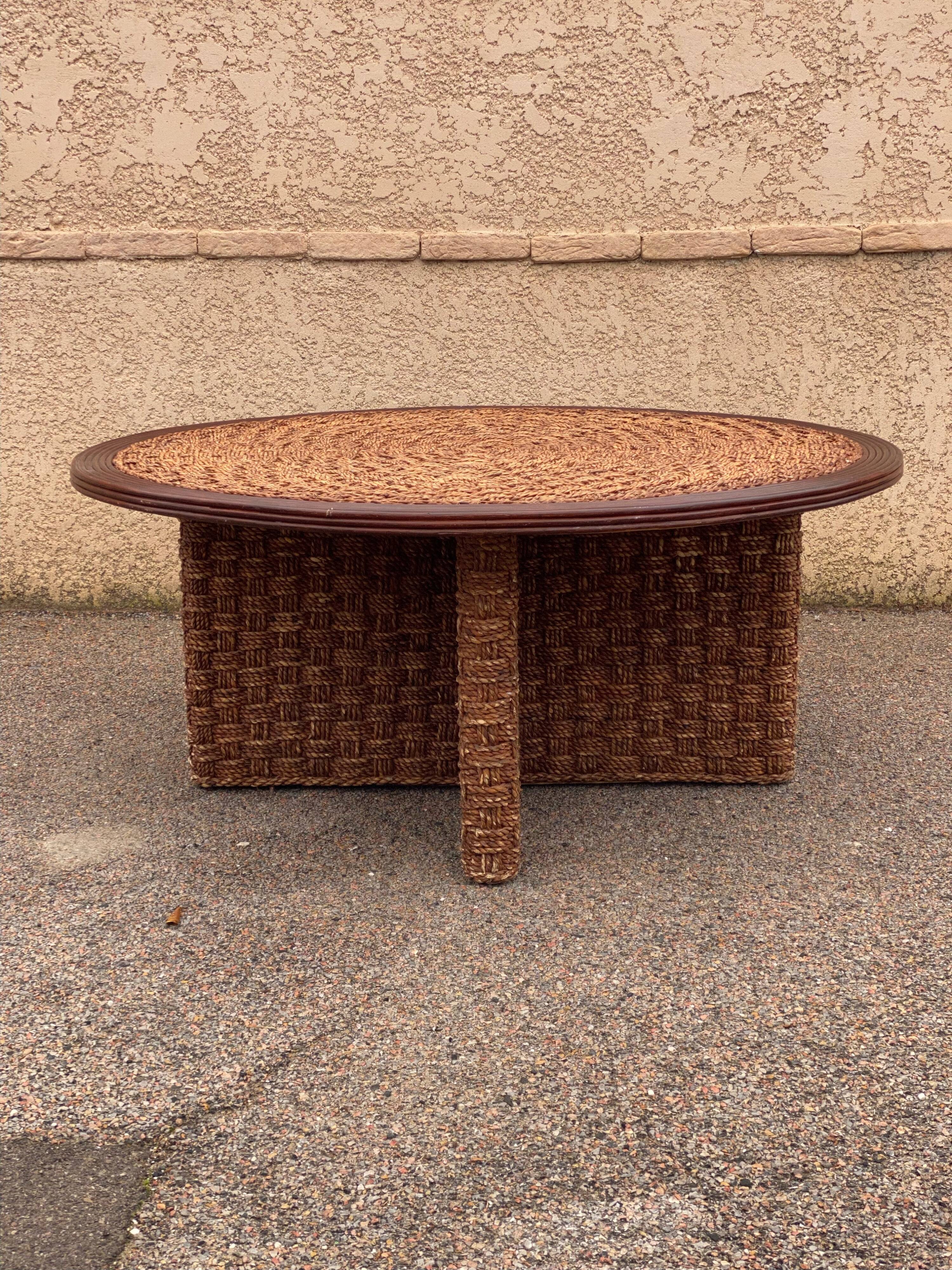 A coffee table and four rope stools 1960/1970
