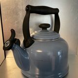 Kettle "le Creuset" 2.1 liters