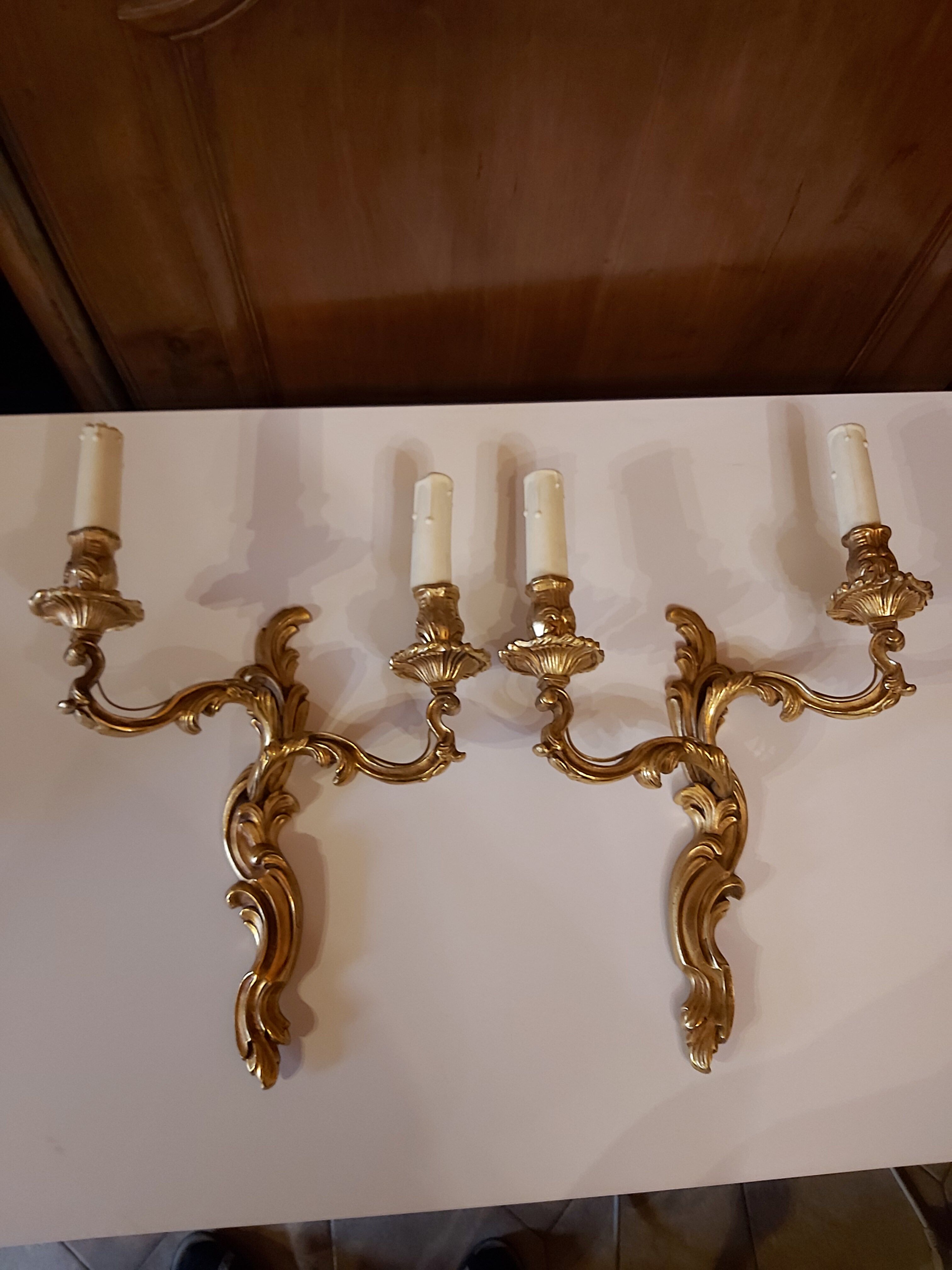 Pair of bronze Wall light