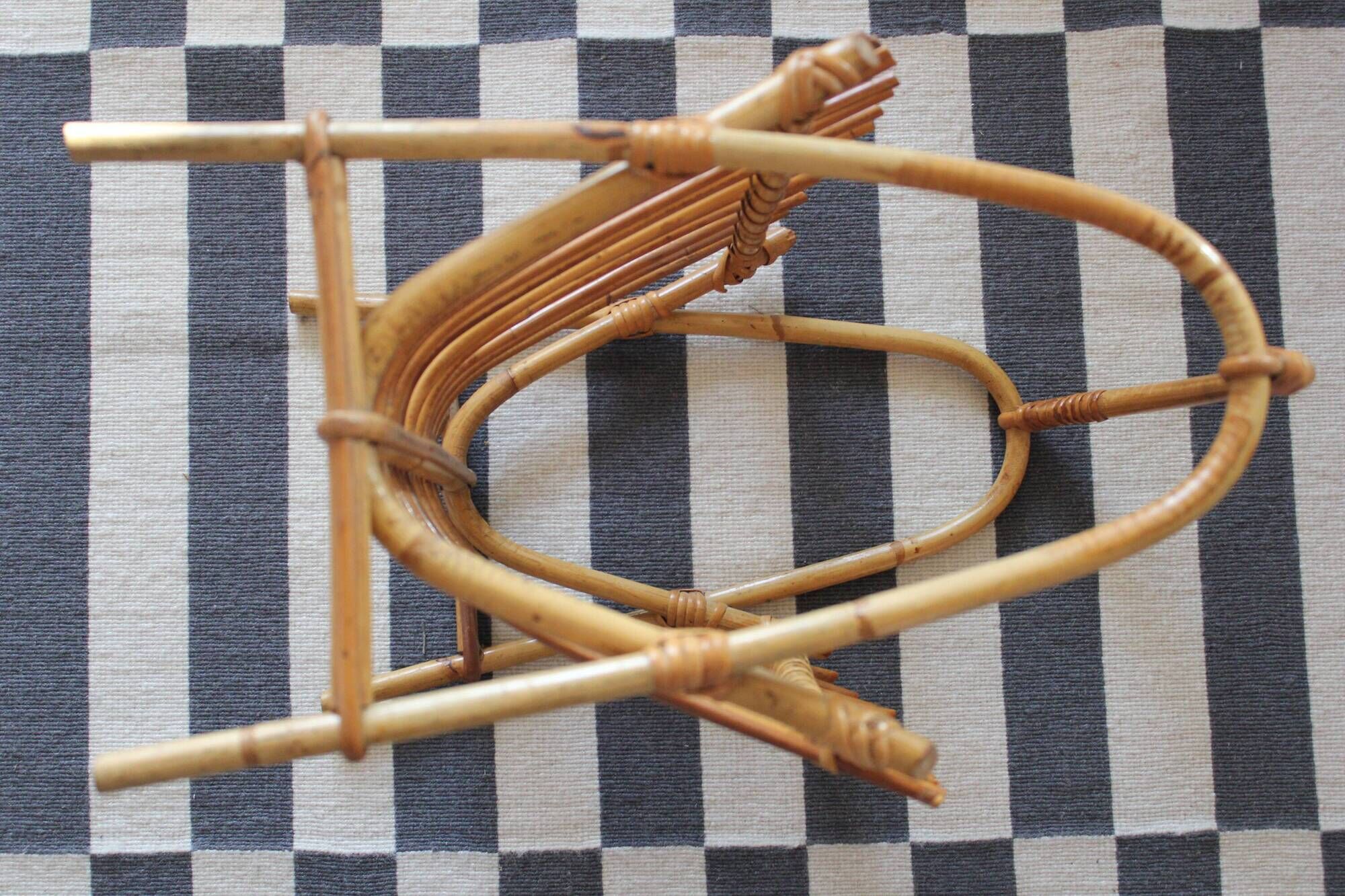 Wicker / rattan vintage magazine holder