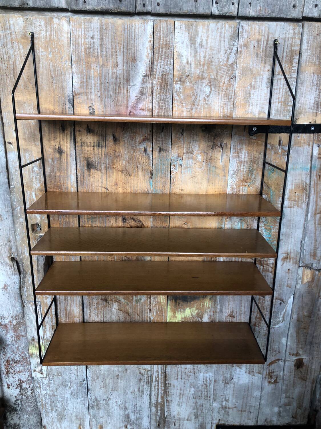 Ancienne etagère murale modulable tomado métal noir + bois clair vintage