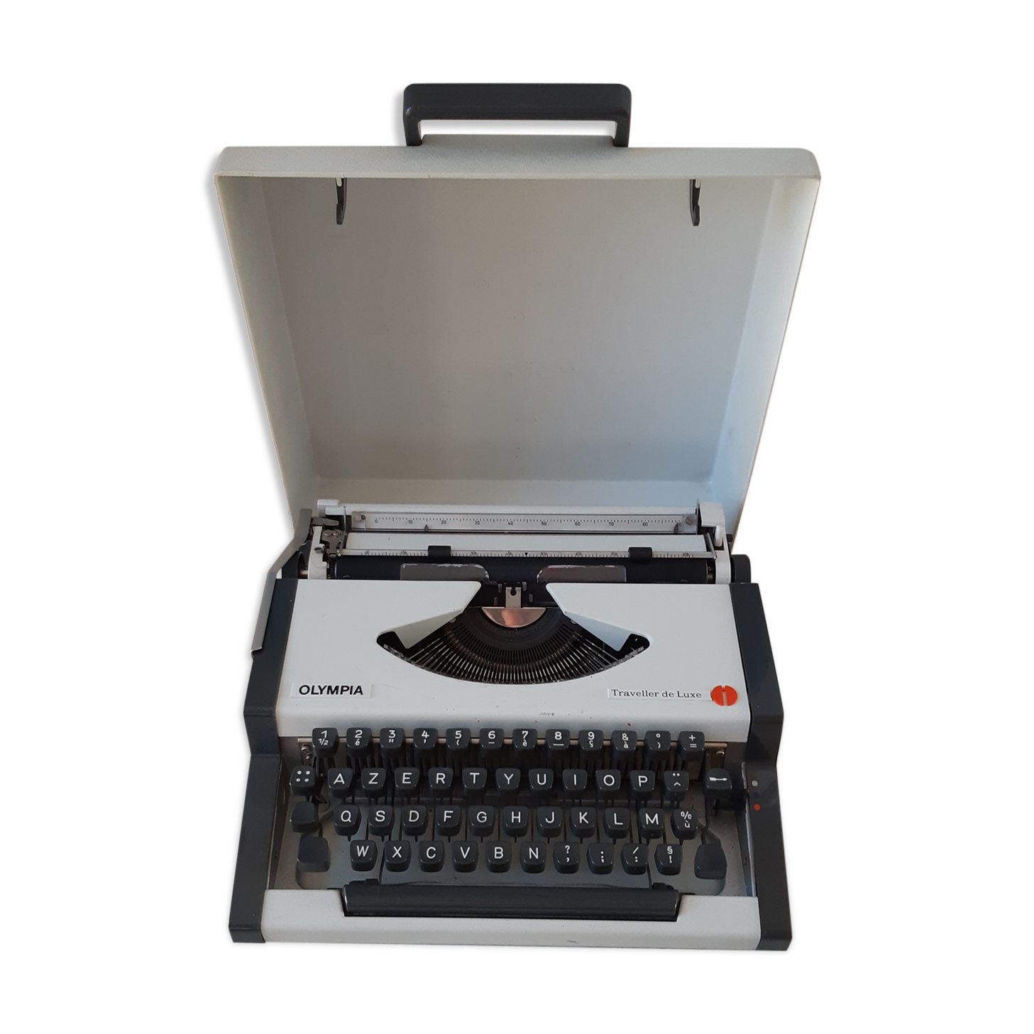 Olympia brand typewriter - Luxury Traveller