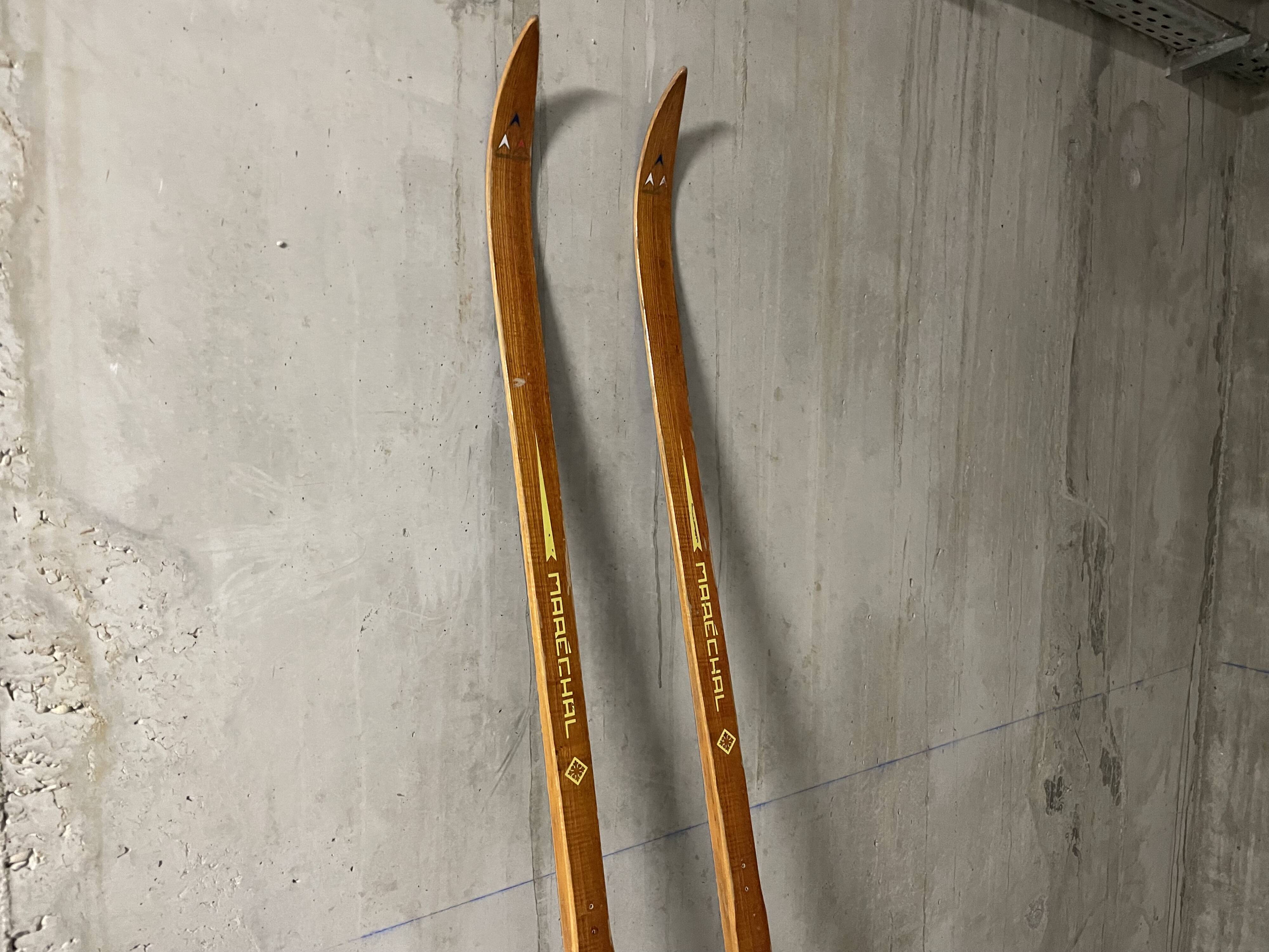 Skis en bois