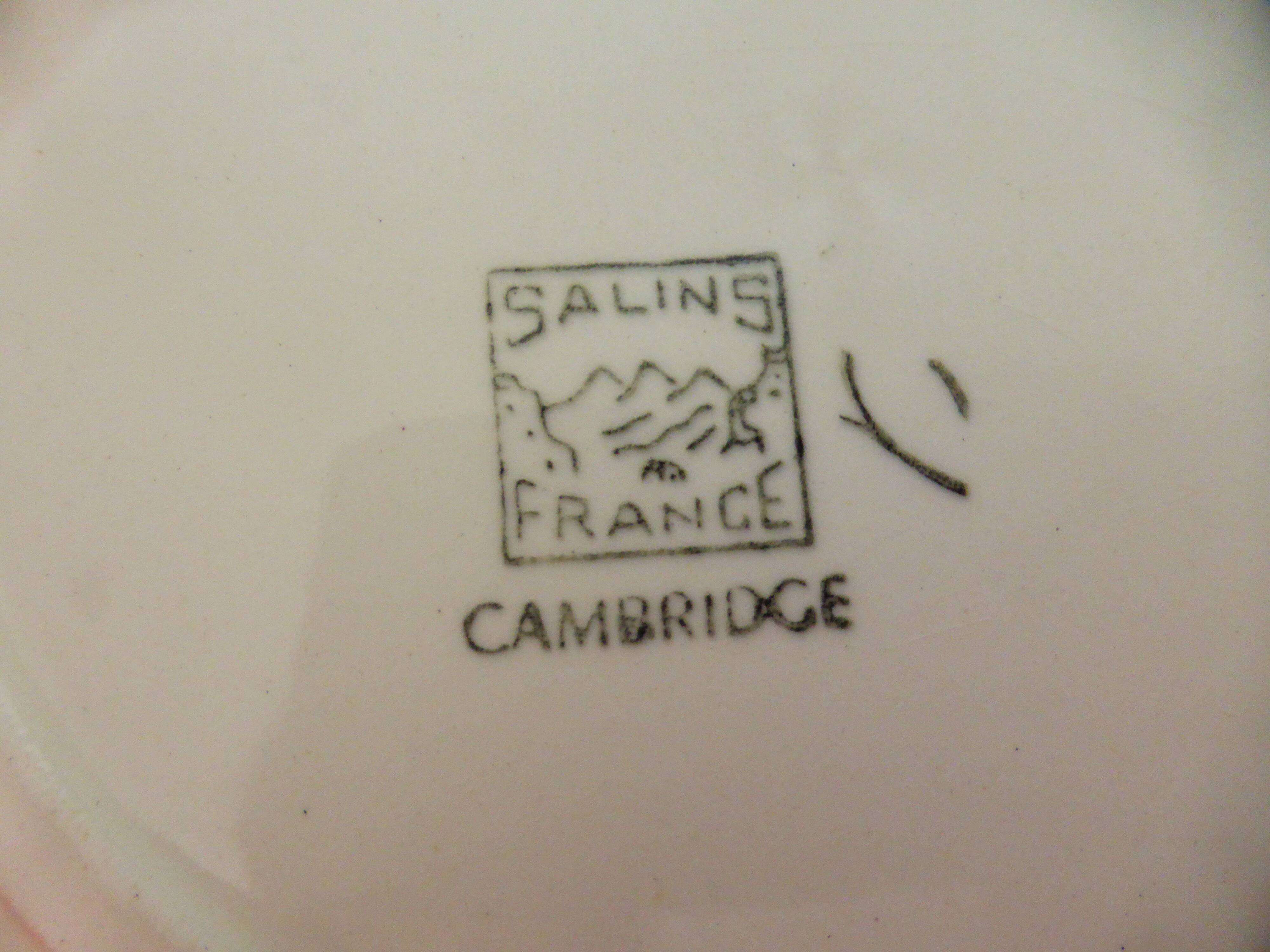 6 vintage flat plates from the Cambridge 210313 Model Salins Factory